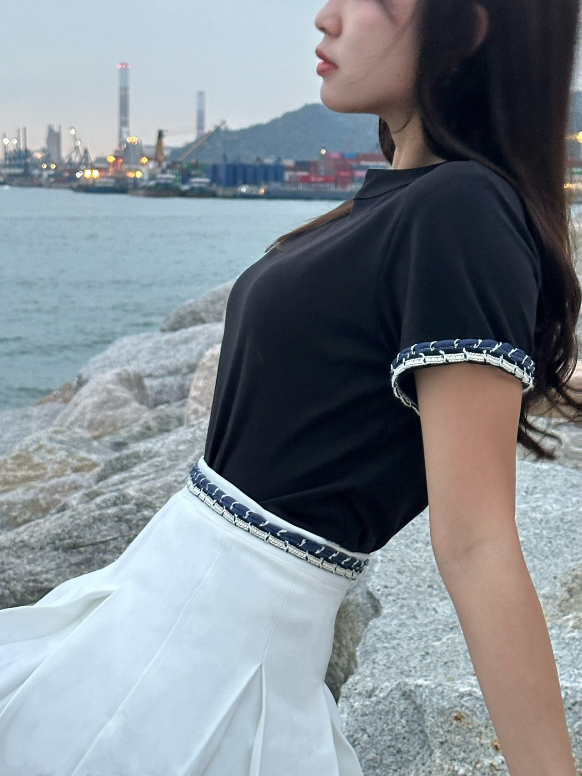 Patchy - White pleated Mini Skirt with denim Strap