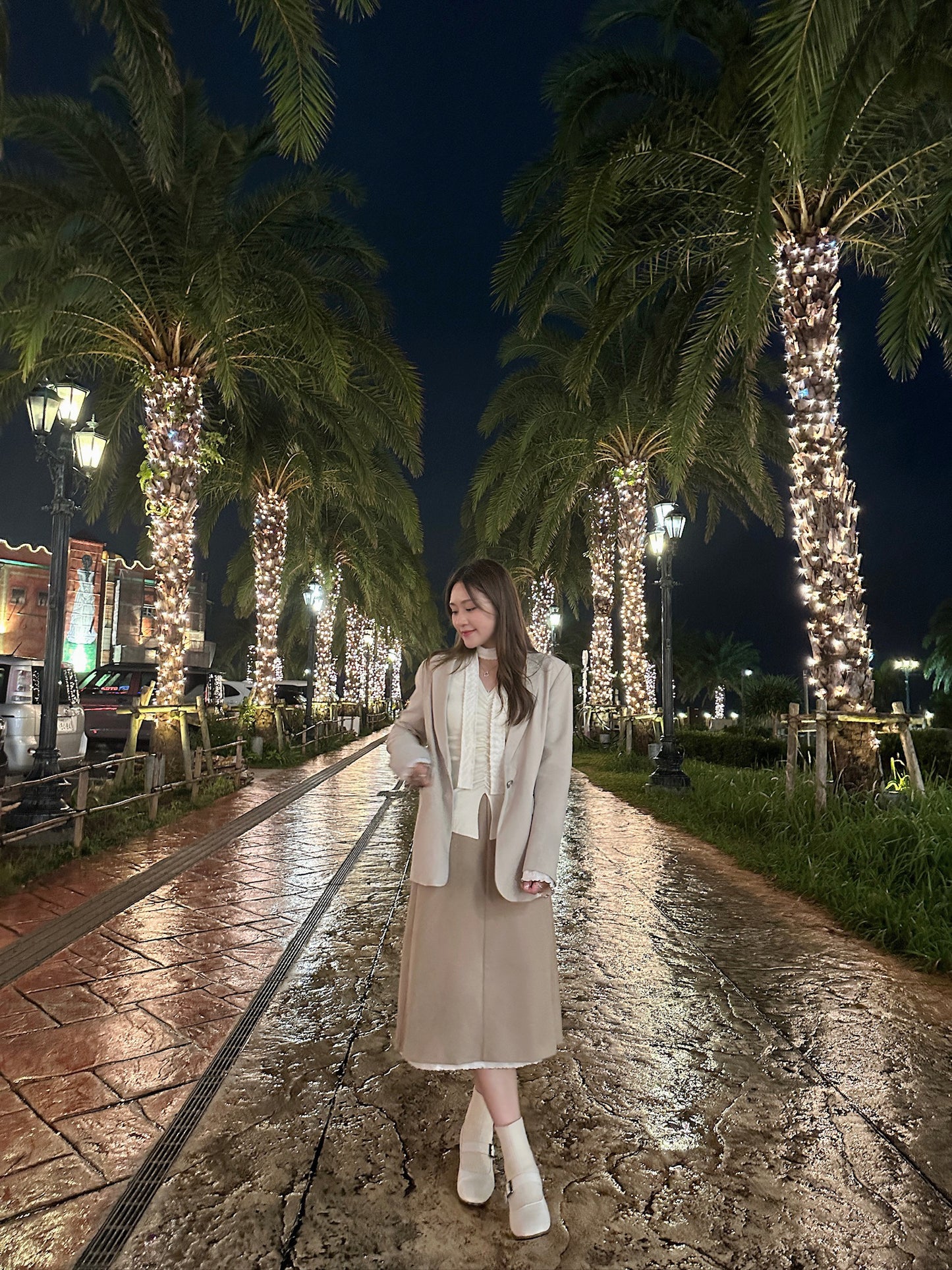 Patchy - Beige Blazer with Bubble Texture Trim