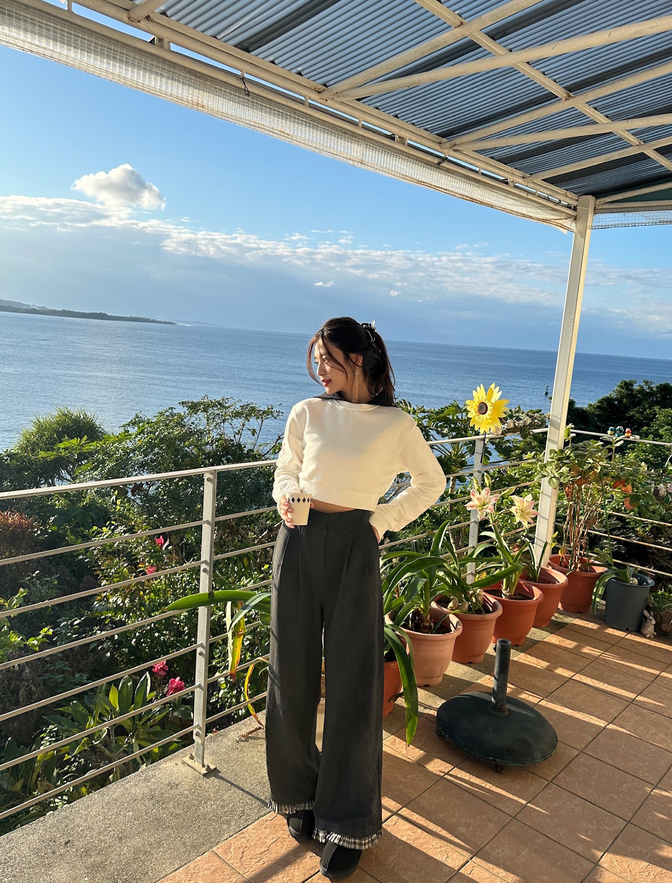 Patchy - Woolen Wide-Leg Pants with Grey Checked Trim